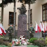 Pomnik Bohaterów II wojny światowej na placu ks. Piotra Skargi