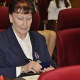 Śp. Teresa Kraus tuż po otrzymaniu medalu Pro Memoria w Urzędzie Marszałkowskim w Rzeszowie. Rok 2013.
