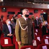 Zaproszeni goście podczas uroczystości awansu na wyższy stopień wojskowy W. Kondrackiej oraz wręczenia medalu "PRO PATRIA"