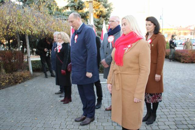 Złożenie kwiatów pod Pomnikiem Przyjaźni Polsko-Węgierskiej